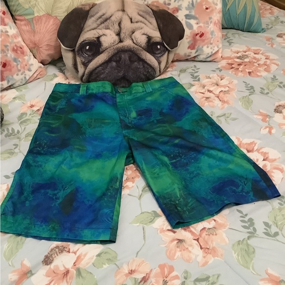 Reel Legends shorts tied dyed look green blue 4  pockets size L30” in waist - Picture 1 of 12